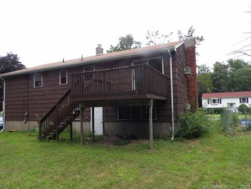 25 Jones Dr, Beacon Falls, CT 06403-1513