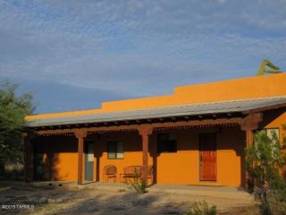 38131 Kit Fox Trl, Marana, AZ 85658-8830