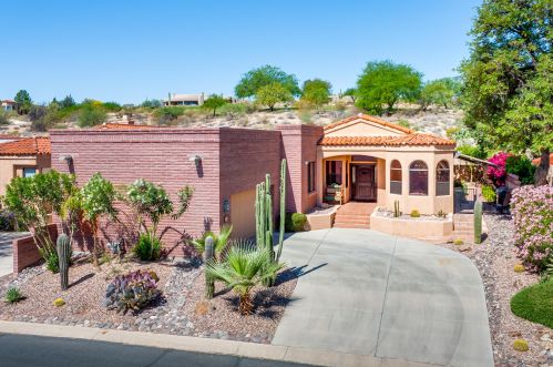 8641 Gary Player Dr, Tucson, AZ 85742-9132