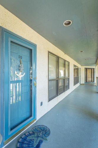 903 Avenue A, Carrabelle FL  32322-6618 exterior