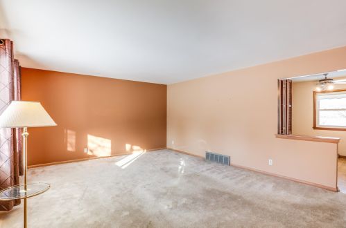 3408 30th St, Kenosha, WI 53144-1636