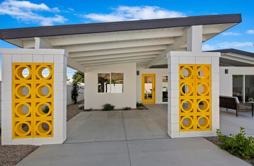 52152 Avenida Alvarado, La Quinta CA  92253-3229 exterior