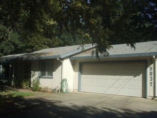 5037 Kenneth Ave, Carmichael CA  95608-4262 exterior