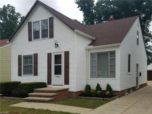 10414 Manoa Ave, Cleveland, OH 44144-2316
