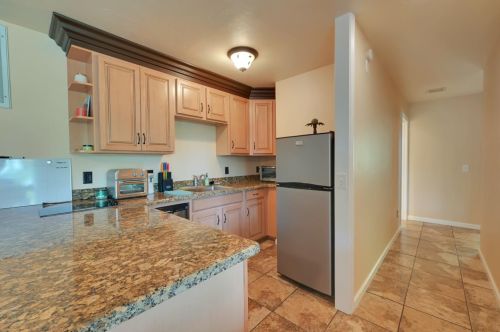 18883 Hummingbird Dr, Lake Wildwood CA  95946-9694 exterior