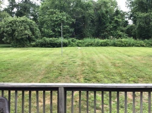 1730 Hartford Tpke, North Haven, CT 06473-1271