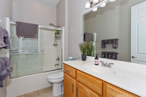 991 Gleneagles Rd, Beaumont CA  92223-8525 exterior