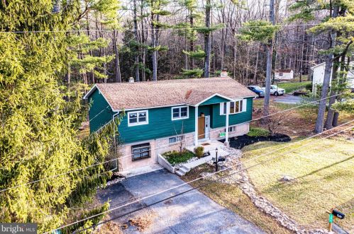 601 Willow Rd, Molino, PA 17961-9611