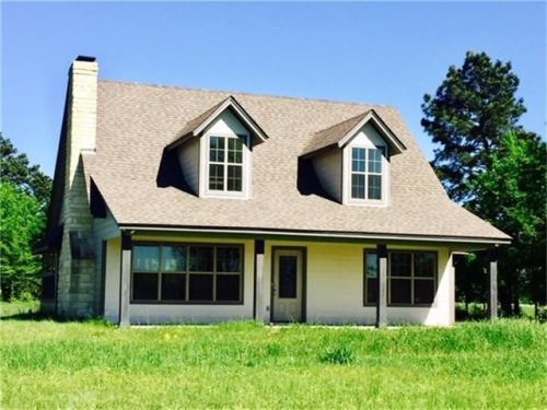 1231 County Road 4550, Pennington, TX 75856