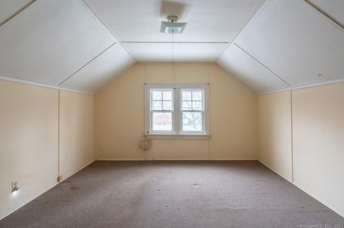 679 Woodtick Rd, Waterbury CT  06705-1740 exterior