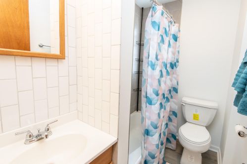 820 91st St, Milwaukee WI  53214-2845 exterior