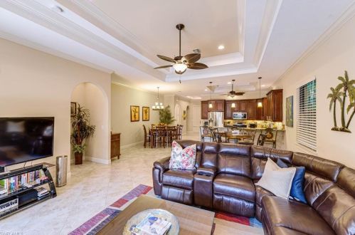 538 104th Ave, Naples FL  34108-3225 exterior
