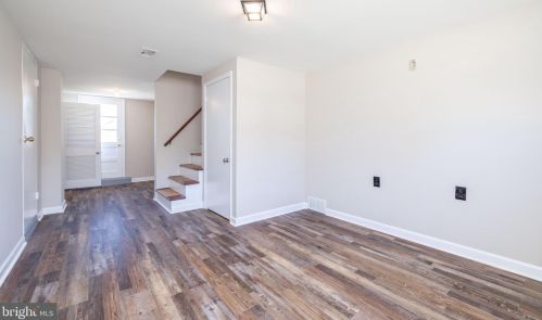 606 Dorcaster Dr, Wilmington DE  19808-2212 exterior