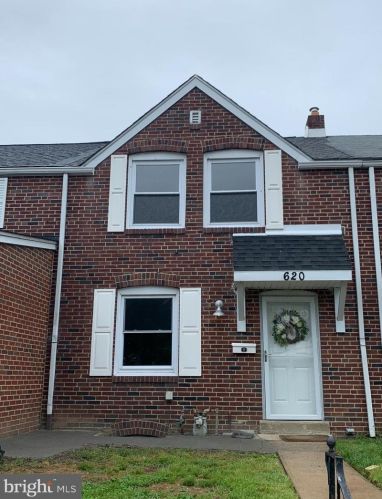 620 Clymer Ln, Ridley Park, PA 19078-1303