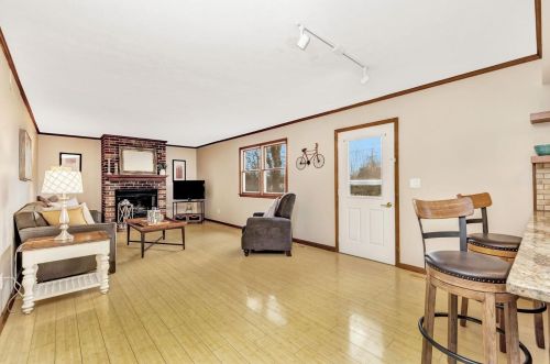 1361 Dana Dr, Miami, OH 45056-2552