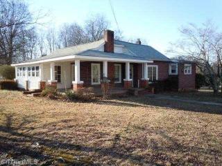 4137 Robinhood Rd, Winston Salem, NC 27106-4738