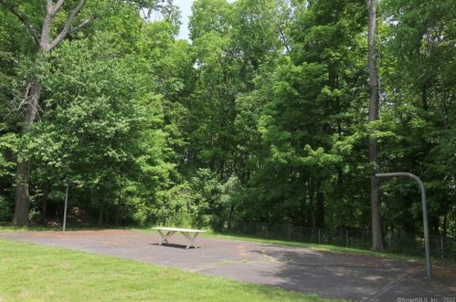52 Idlewood, Bethel CT  06801-1470 exterior