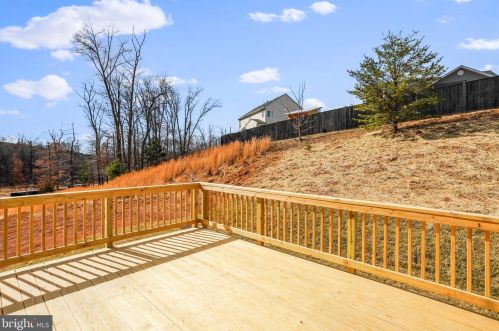 1198 Happy Ridge Dr, Front Royal VA  22630-5302 exterior