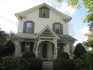 431 Front St, Lithia Springs, PA 17857-1205