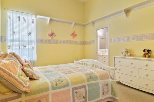 4916 Keeneland Cir, Orlando FL  32819-3141 exterior