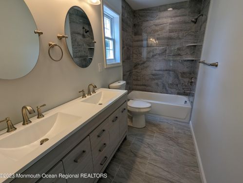 1 Babcock Ln, Willingboro NJ  08046-1603 exterior