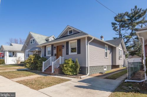 130 Lafayette Rd, Camden, NJ 08106-1130