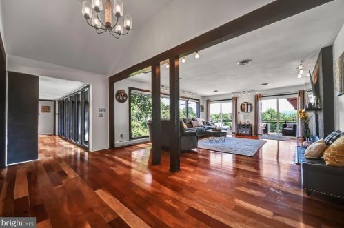 1130 Schuylkill Mountain Rd, Schuylkill Haven PA  17972-9139 exterior