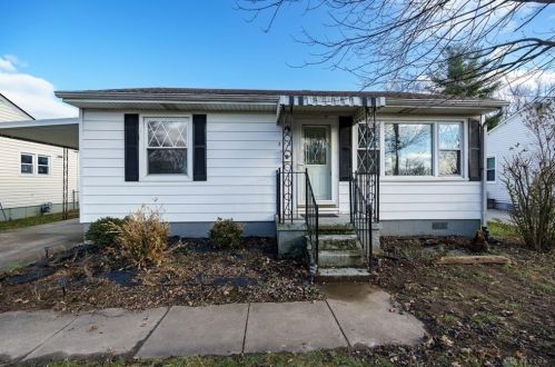 373 Pike St, South Lebanon, OH 45065-1333