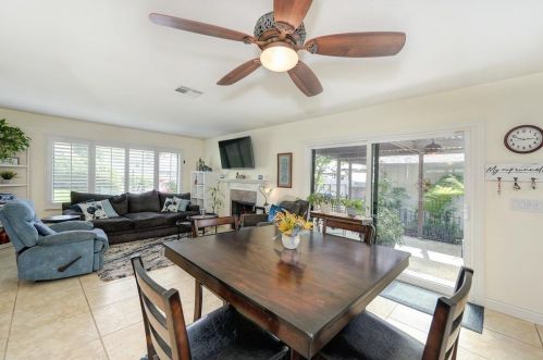 7915 Rocky Point Ct, Citrus Heights CA  95610-7704 exterior