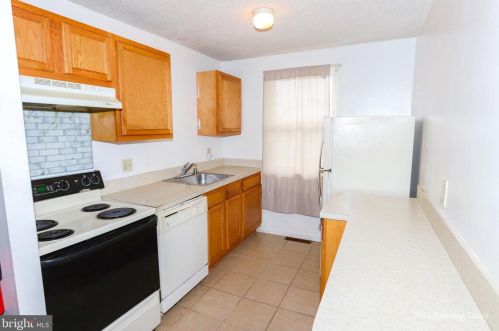 232 Channing Dr, Bear, DE 19701-1256