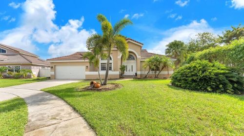 925 202nd Ave, Hollywood FL  33029-3442 exterior