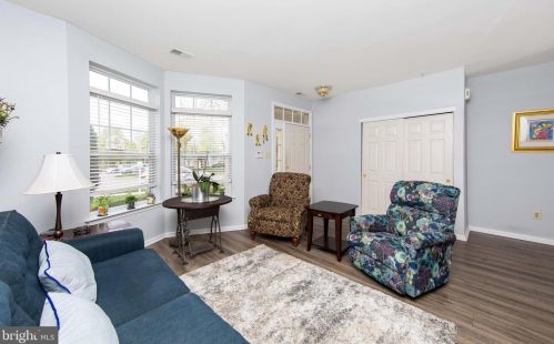 113 Dresher Woods Dr, Dresher PA  19025-1521 exterior