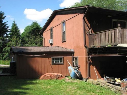 106 Chestnut St, Greenville, PA 16125-8122