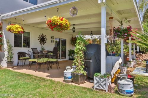 3042 Fitzgerald Rd, Simi Valley CA  93065-5235 exterior