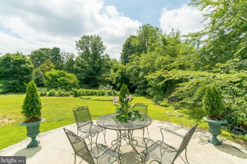 401 College Ave, Haverford PA  19041-1009 exterior