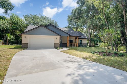 440 Indian Oaks Ct, Titusville, FL 32796-5001