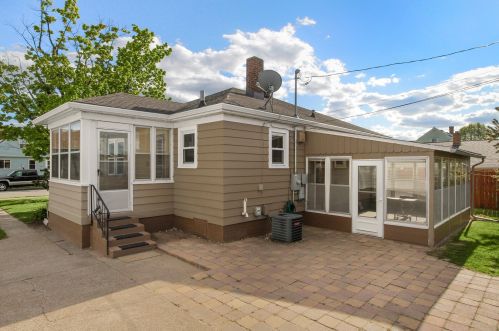 1513 Hyde Ave, La Crosse, WI 54601-6472