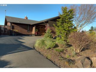 1550 Lexington Ave, Tongue Point OR  97103-3730 exterior