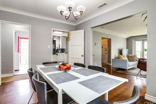 304 Sloan Ave, Compton CA  90221-3351 exterior