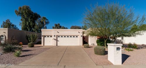 9325 Fairway Blvd, Chandler, AZ 85248-6515