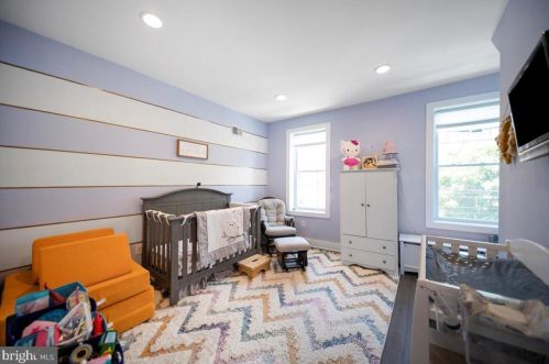 1345 Mascher St, Philadelphia PA  19122-4618 exterior