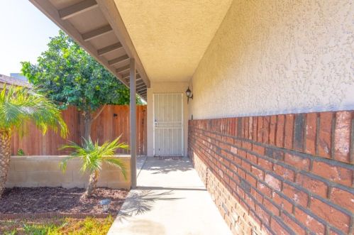 6047 Sheppard St, Riverside CA  92504-1557 exterior