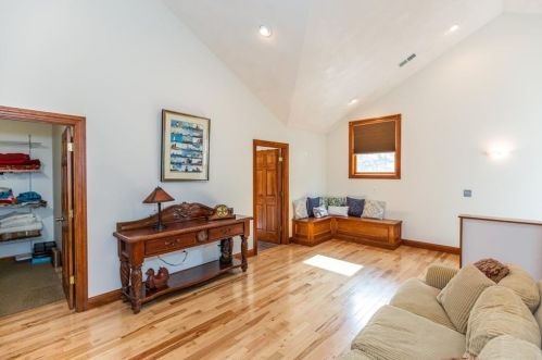 95 Acres Of Pne Rd, Coventry RI 02816-8949 exterior