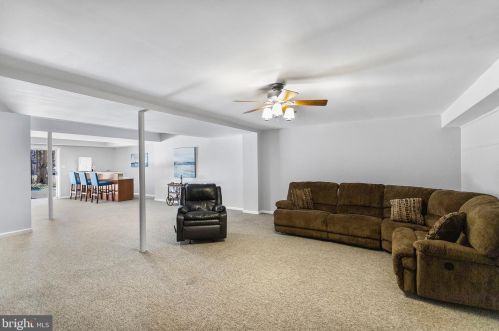 18 Ardmoor Ln, Chadds Ford PA 19317-9120 exterior