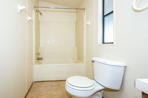 1460 Trane Rd, Bullhead City AZ  86442-5905 exterior