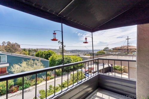 7949 Pasadena Ave, La Mesa CA  91941-7878 exterior