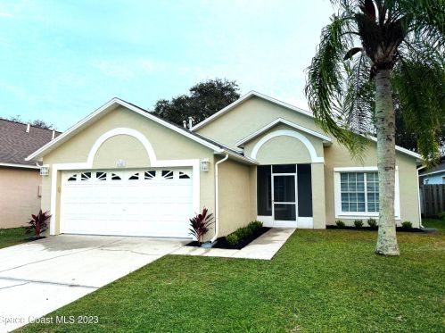 6701 Fawn Ridge Dr, Melbourne, FL 32940-6822