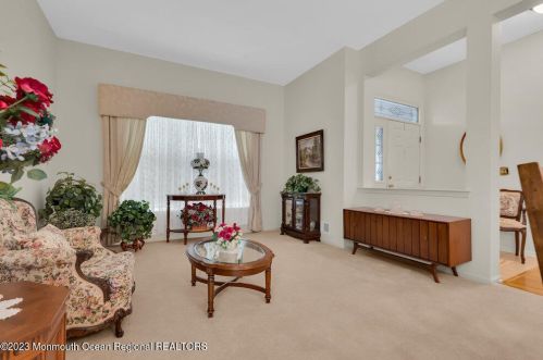 13 Silverspring Dr, Lakewood NJ  08701-7506 exterior