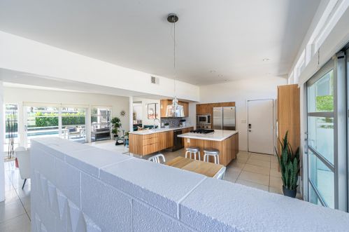 3551 Avenida Fey Norte, Palm Springs CA  92262-5409 exterior