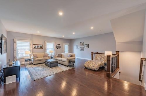 234 3rd St, Oakmont, PA 15139-2100